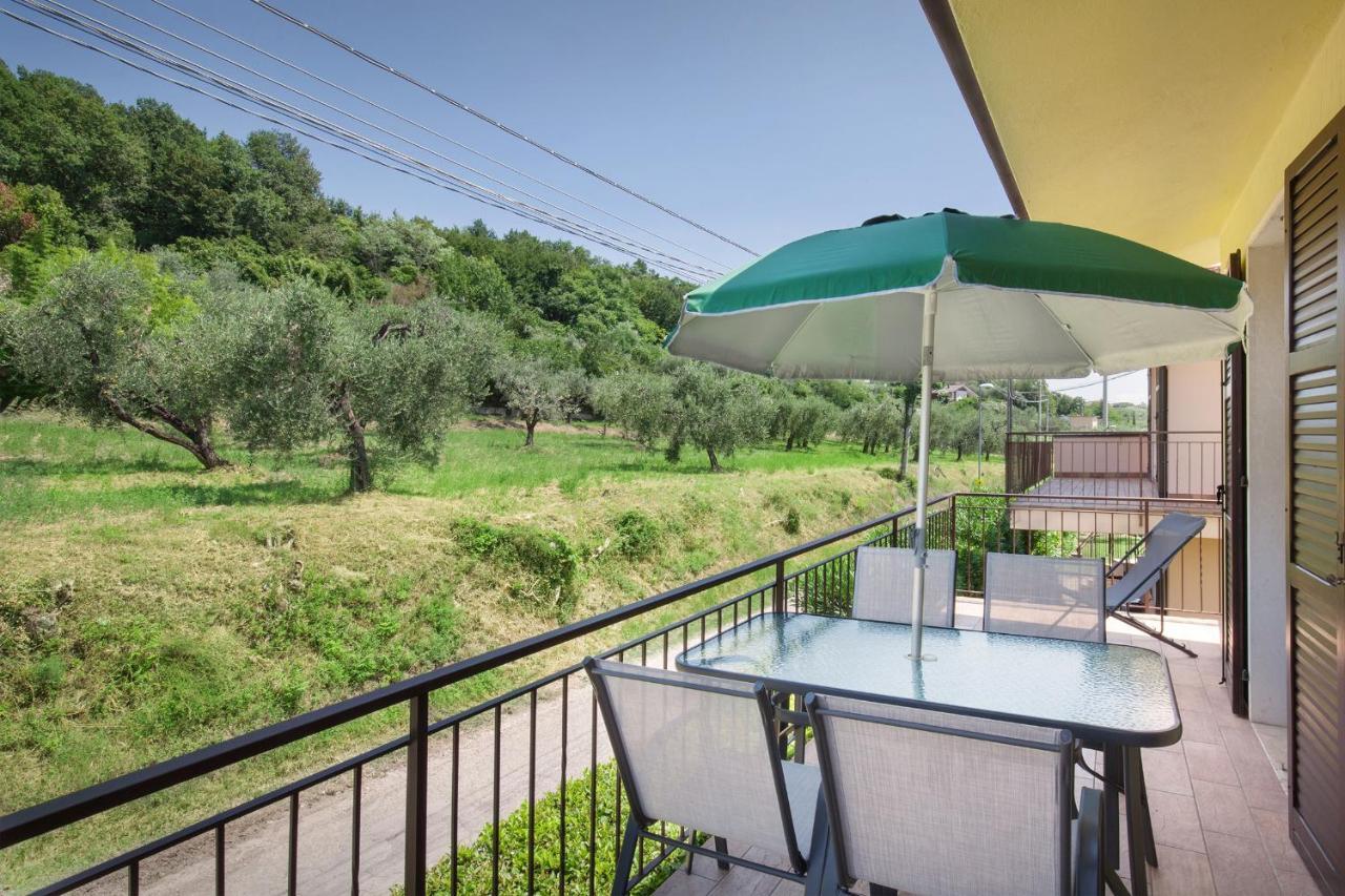 Apartment Prefontana With Pool Bardolino Exterior foto